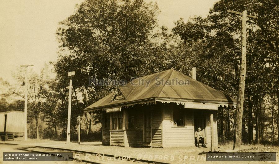Postcard: Boston & Maine Railroad Station, Bedford Springs, Massachusetts